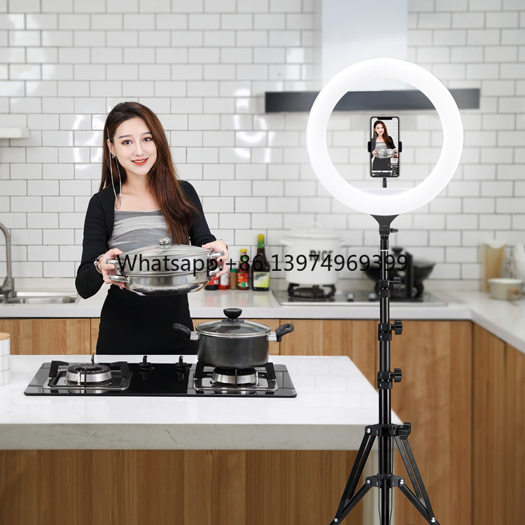 Led Ring Light 18 - 18-calowa lampa LED do selfie, oświetlenie