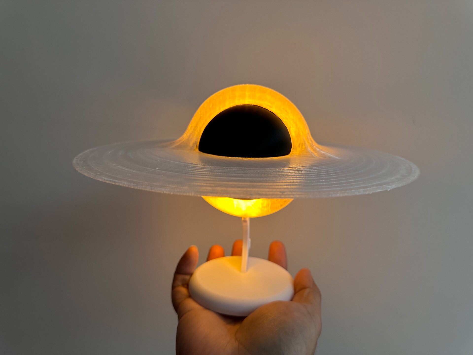 Drukowana w technologii 3D świ – Led Ring Light 18 recenzja i cena